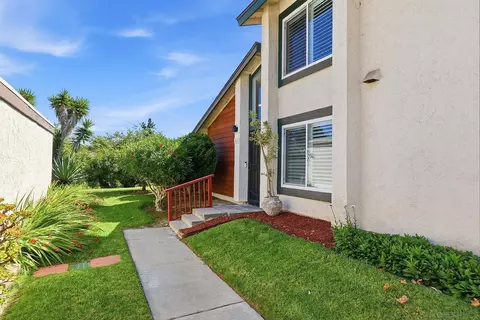 Exterior - 2031 Shadytree Ln, Encinitas, CA 92024 photo 2 of 2