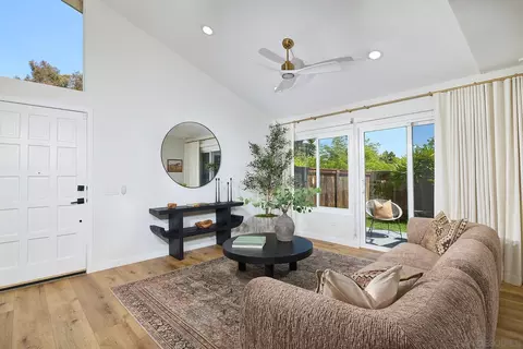 Living - 2031 Shadytree Ln, Encinitas, CA 92024 photo 2 of 2