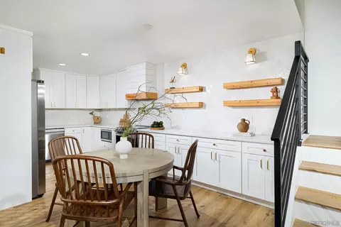 Dining - 2031 Shadytree Ln, Encinitas, CA 92024 photo 1 of 1