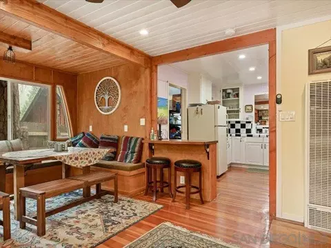 Dining - 27961 Rainbow Dr, Lake Arrowhead, CA 92352 photo 4 of 4