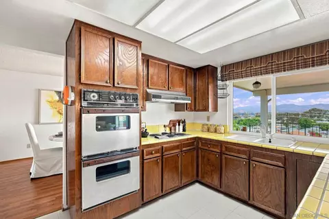 Kitchen - 303 Dewane, El Cajon, CA 92020 photo 7 of 8