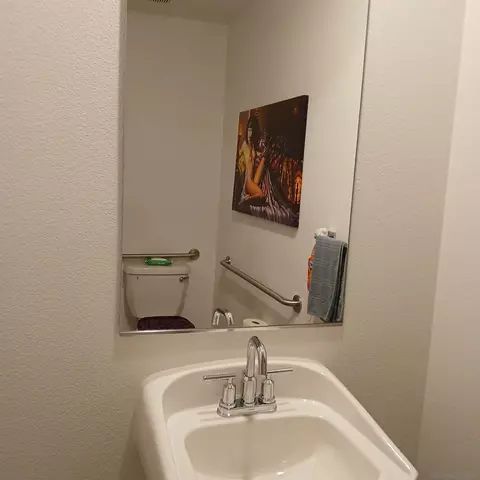 Bath - 2430 Cascalote Loop, San Diego, CA 92154 photo 4 of 4