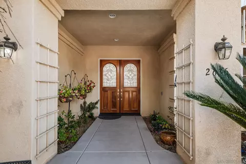 Entry Way - 2635 Vista De Palomar, Fallbrook, CA 92028 photo 1 of 3