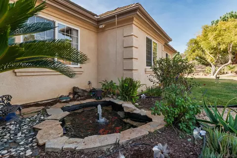 Exterior - 2635 Vista De Palomar, Fallbrook, CA 92028 photo 4 of 21
