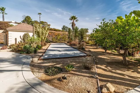 Exterior - 2635 Vista De Palomar, Fallbrook, CA 92028 photo 20 of 21