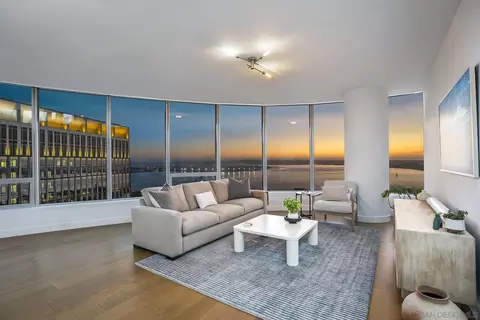 888 W E #2302, San Diego, CA 92101