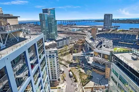 321 10th Ave #212, San Diego, CA 92101