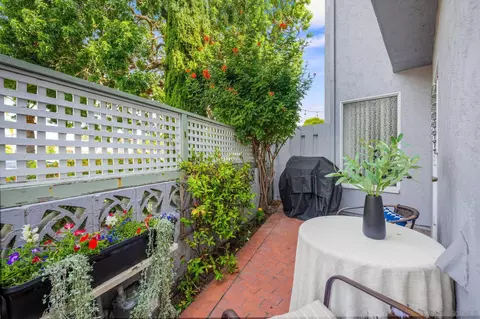 Exterior - 1074 Isabella Ave, Coronado, CA 92118 photo 2 of 4