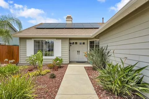 5521 Daybreak Ct, Oceanside, CA 92057 photo 3