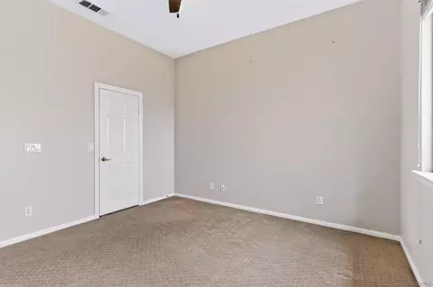 Bedroom - 3862 Flowerwood Ln, Fallbrook, CA 92028 photo 6 of 8