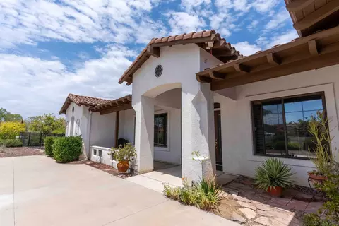 3862 Flowerwood Ln, Fallbrook, CA 92028 photo 33