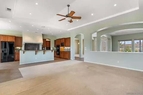 3862 Flowerwood Ln, Fallbrook, CA 92028 photo 11