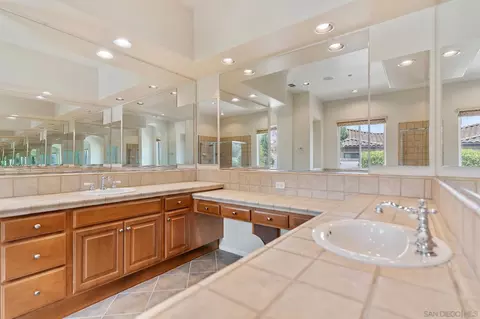 3862 Flowerwood Ln, Fallbrook, CA 92028 photo 16