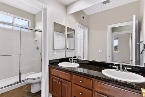 Bath - 3862 Flowerwood Ln, Fallbrook, CA 92028 photo 3 of 3