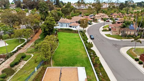 View/Area - 1231 Calle Ultimo, Oceanside, CA 92056 photo 5 of 5