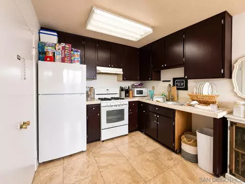 Kitchen - 360 Claydelle Ave, El Cajon, CA 92020 photo 2 of 3