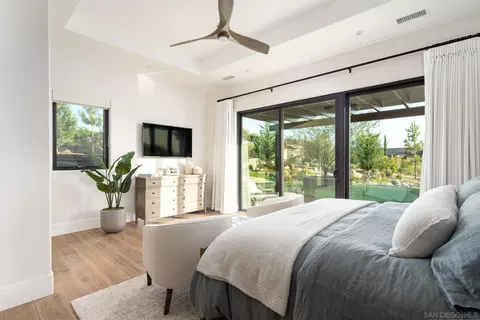 Bedroom - 3043 Via Montevina, Fallbrook, CA 92028 photo 2 of 2