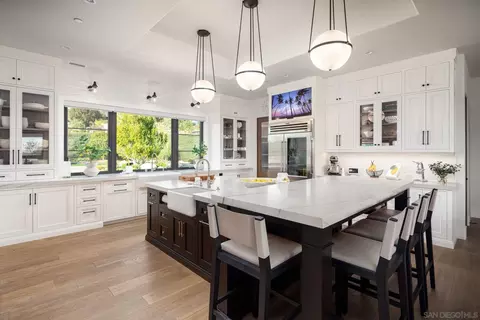 Kitchen - 3043 Via Montevina, Fallbrook, CA 92028 photo 2 of 4