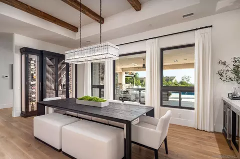 Dining - 3043 Via Montevina, Fallbrook, CA 92028 photo 2 of 2