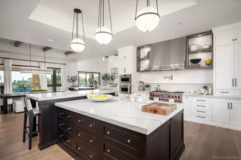 Kitchen - 3043 Via Montevina, Fallbrook, CA 92028 photo 1 of 4