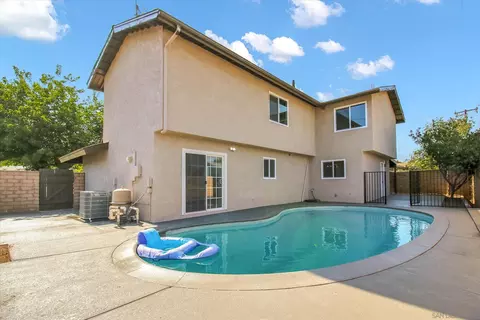 219 Ryan St, Redlands, CA 92374 photo 32