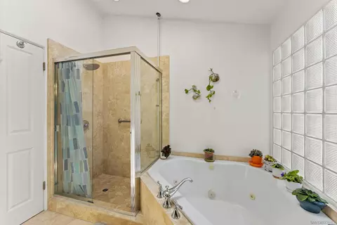 Bath - 227 C Ave, Coronado, CA 92118 photo 2 of 4
