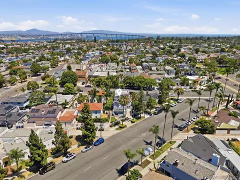 View/Area - 339 Palm, Coronado, CA 92118 photo 2 of 6