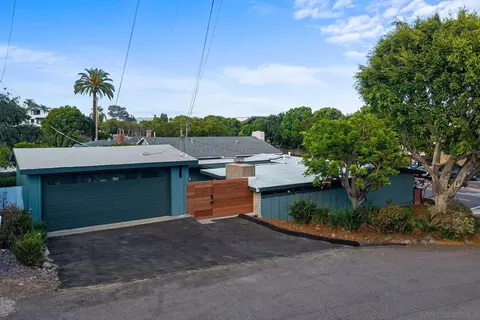 2204 Rosecrans, San Diego, CA 92106