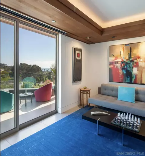 Living - 1956 Seaview Ave, Del Mar, CA 92014 photo 5 of 5