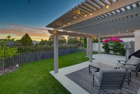 15860 Caminito Cercado, San Diego, CA 92128