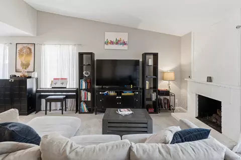Living - 13363 Via Mark, Poway, CA 92064 photo 4 of 6