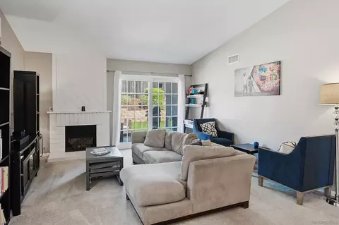 Living - 13363 Via Mark, Poway, CA 92064 photo 2 of 6