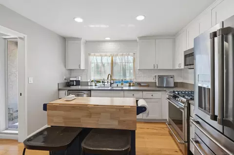 Kitchen - 13363 Via Mark, Poway, CA 92064 photo 3 of 5