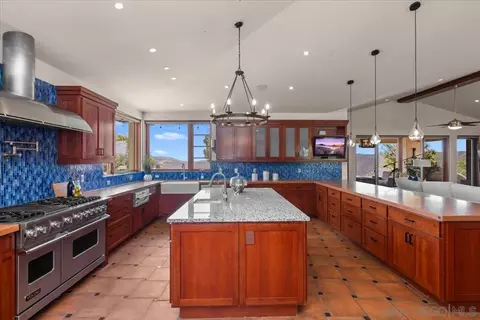 Kitchen - 20391 Rancho Villa, Ramona, CA 92065 photo 2 of 4