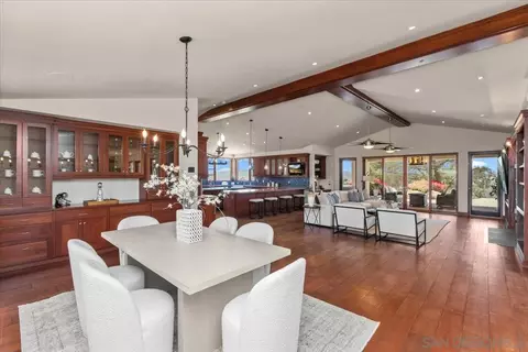 Dining - 20391 Rancho Villa, Ramona, CA 92065 photo 1 of 4