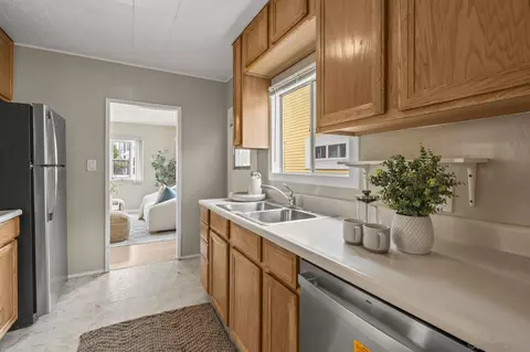Kitchen - 278 C Ave, Coronado, CA 92118 photo 4 of 4