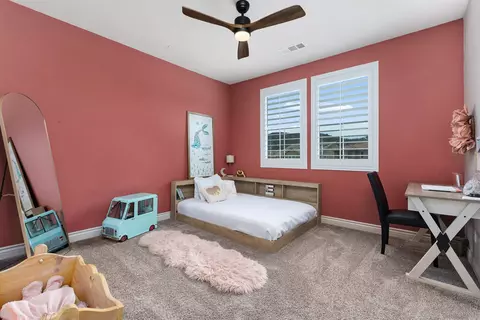 Bedroom - 35829 Bay Sable Ln, Fallbrook, CA 92028 photo 2 of 4