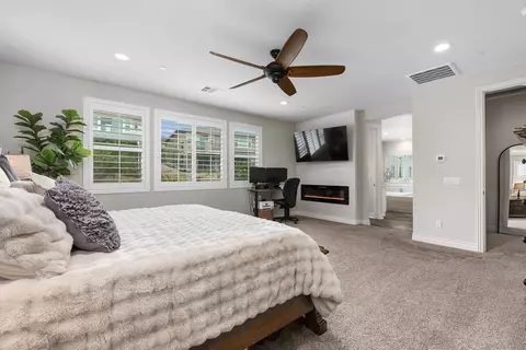 Bedroom - 35829 Bay Sable Ln, Fallbrook, CA 92028 photo 1 of 4