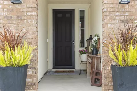 Entry Way - 35829 Bay Sable Ln, Fallbrook, CA 92028 photo 1 of 3