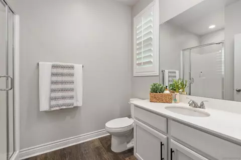 Bath - 35829 Bay Sable Ln, Fallbrook, CA 92028 photo 9 of 9