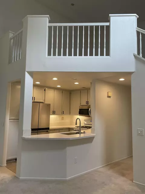 11367 Provencal, San Diego, CA 92128