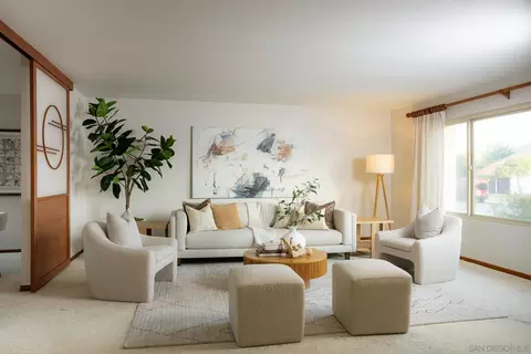 Living - 1007 Passiflora Ave, Encinitas, CA 92024 photo 1 of 11