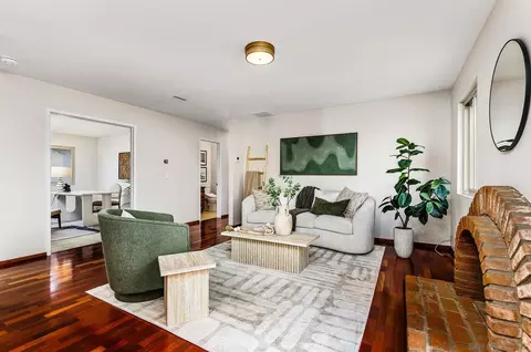 Living - 1007 Passiflora Ave, Encinitas, CA 92024 photo 10 of 11