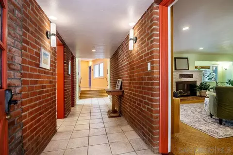 Entry Way - 9707 Shadow Rd, La Mesa, CA 91941 photo 1 of 2