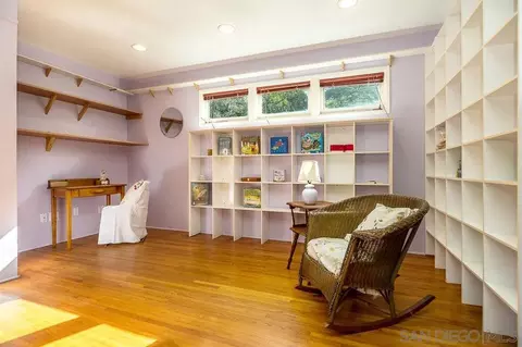 Bedroom - 9707 Shadow Rd, La Mesa, CA 91941 photo 4 of 10