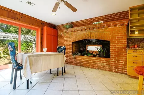 Dining - 9707 Shadow Rd, La Mesa, CA 91941 photo 3 of 3