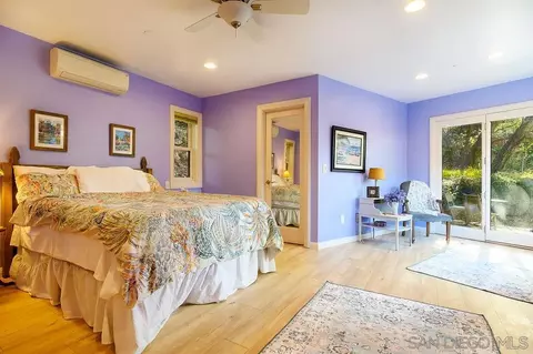 Bedroom - 9707 Shadow Rd, La Mesa, CA 91941 photo 10 of 10