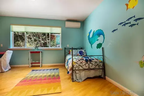 Bedroom - 9707 Shadow Rd, La Mesa, CA 91941 photo 6 of 10