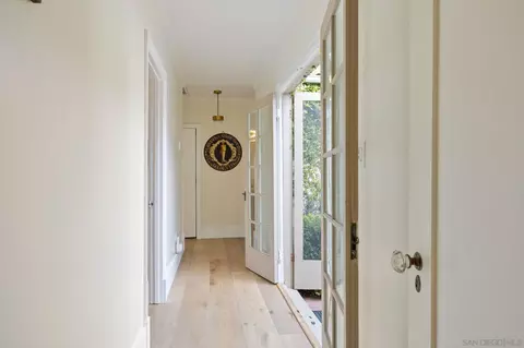 811 10th St, Coronado, CA 92118 photo 21