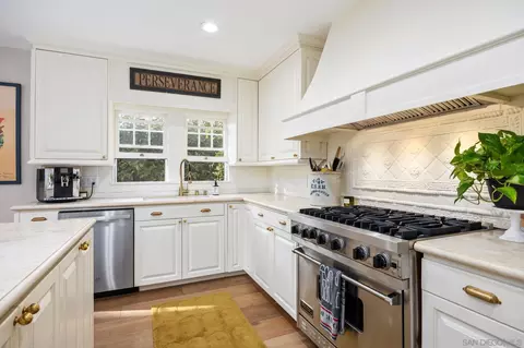 811 10th St, Coronado, CA 92118 photo 11